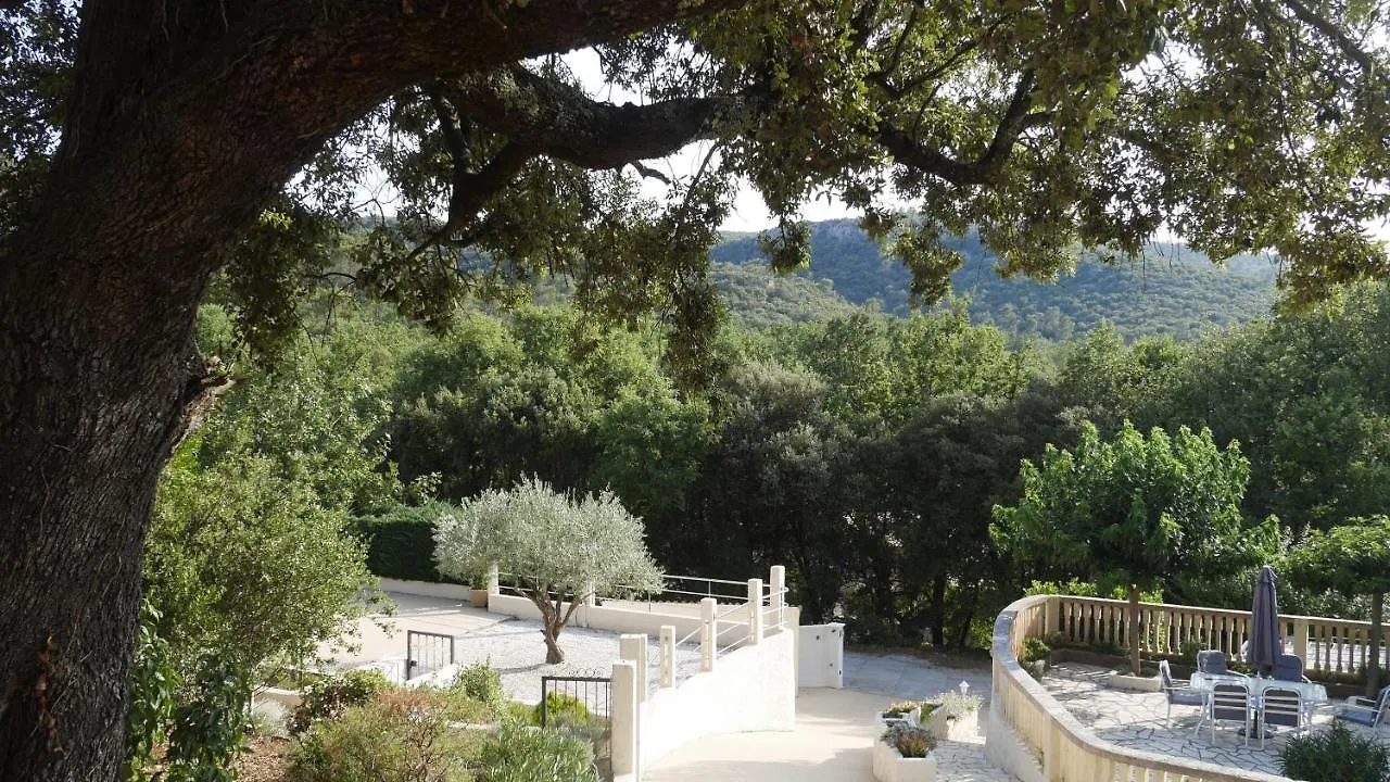 מלון Néoules Ailleurs Land - Provence בית הארחה