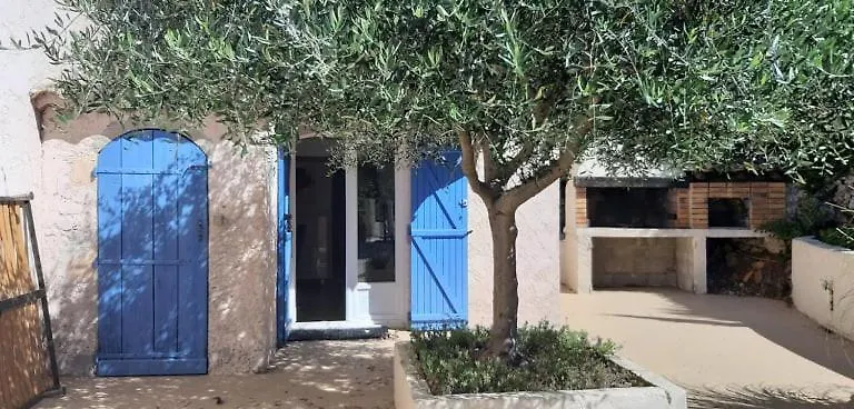 בית הארחה מלון Néoules Ailleurs Land - Provence