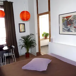 https://chambres-dhotes-belle-etoile.hotels-rhonealpes.com