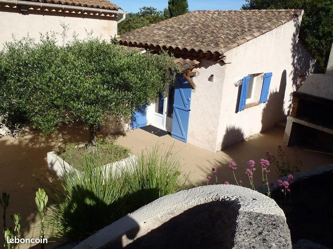 Ailleurs Land - Provence Hotel Neoules